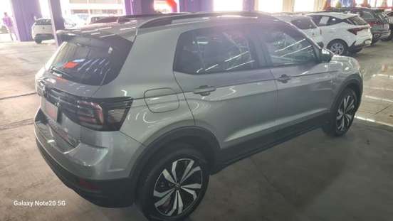 VOLKSWAGEN-T-CROSS-2024