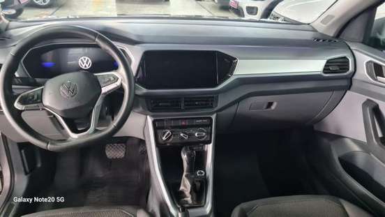 VOLKSWAGEN-T-CROSS-2024