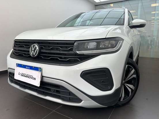 VOLKSWAGEN-T-CROSS-2024
