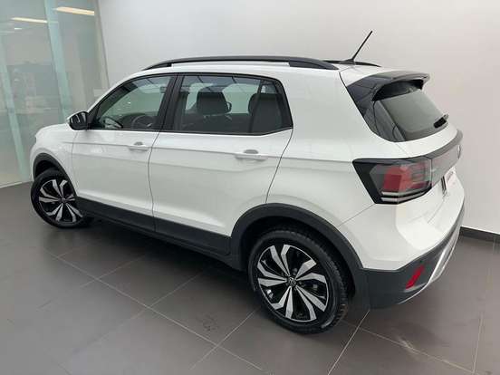 VOLKSWAGEN-T-CROSS-1.0 200 TSI TOTAL FLEX AUTOMÁTICO VOLKSWAGEN-T-CROSS-2024