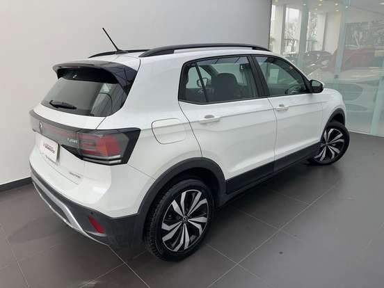 VOLKSWAGEN-T-CROSS-2024