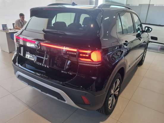 VOLKSWAGEN-T-CROSS-1.0 200 TSI TOTAL FLEX AUTOMÁTICO VOLKSWAGEN-T-CROSS-2026