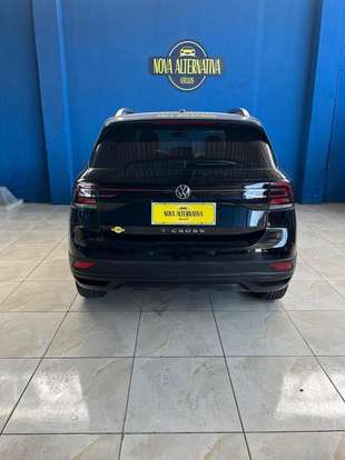 VOLKSWAGEN-T-CROSS-2021