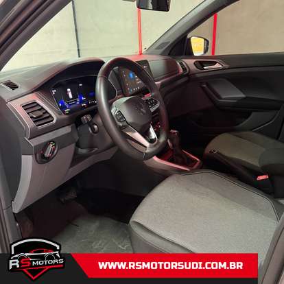 VOLKSWAGEN-T-CROSS-2024