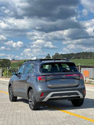VOLKSWAGEN-T-CROSS-2025