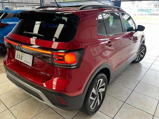 VOLKSWAGEN-T-CROSS-2024