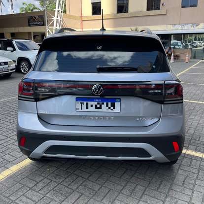 VOLKSWAGEN-T-CROSS-2025