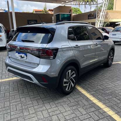 VOLKSWAGEN-T-CROSS-2025