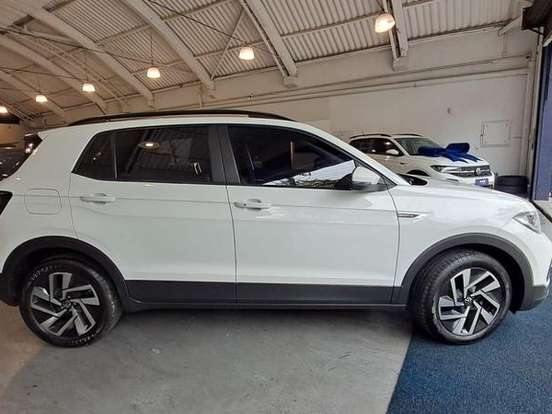 VOLKSWAGEN-T-CROSS-1.0 200 TSI TOTAL FLEX COMFORTLINE AUTOMÁTICO VOLKSWAGEN-T-CROSS-2025