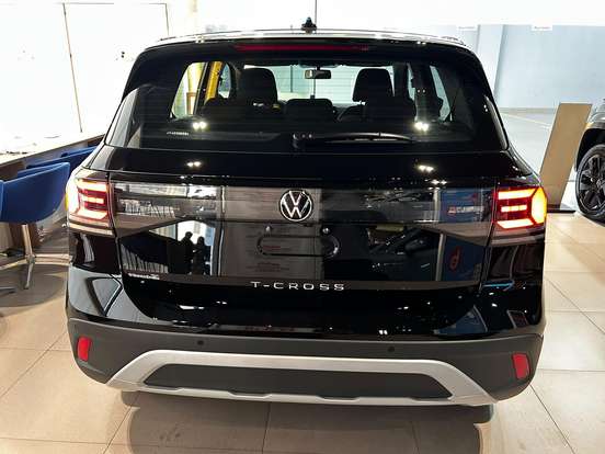 VOLKSWAGEN-T-CROSS-2026