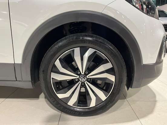 VOLKSWAGEN-T-CROSS-2023