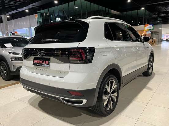 VOLKSWAGEN-T-CROSS-2023