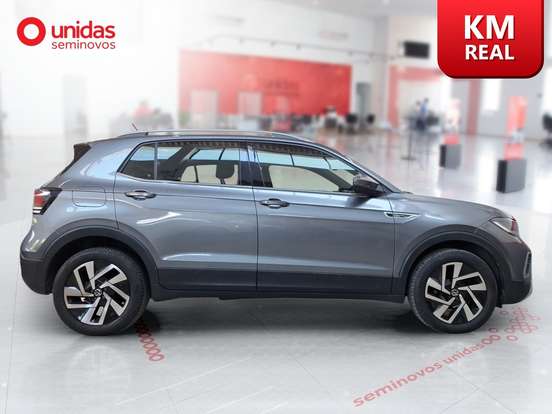 VOLKSWAGEN-T-CROSS-2024