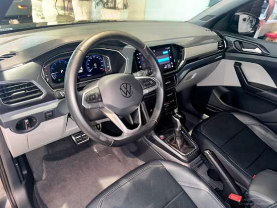 VOLKSWAGEN-T-CROSS-2022