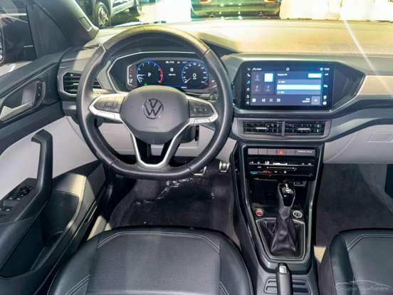 VOLKSWAGEN-T-CROSS-1.4 250 TSI TOTAL FLEX HIGHLINE AUTOMÁTICO VOLKSWAGEN-T-CROSS-2022