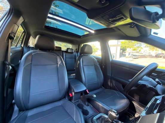 VOLKSWAGEN-T-CROSS-1.4 250 TSI TOTAL FLEX HIGHLINE AUTOMÁTICO VOLKSWAGEN-T-CROSS-2022