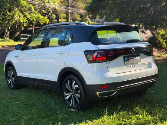 VOLKSWAGEN-T-CROSS-1.4 250 TSI TOTAL FLEX HIGHLINE AUTOMÁTICO VOLKSWAGEN-T-CROSS-2022