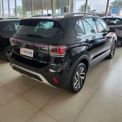 VOLKSWAGEN-T-CROSS-2025