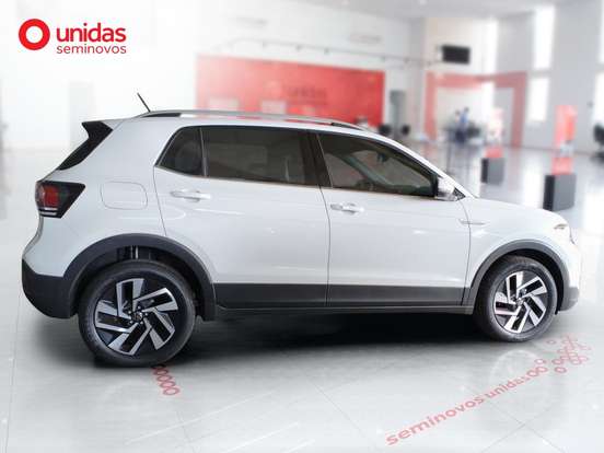 VOLKSWAGEN-T-CROSS-2025
