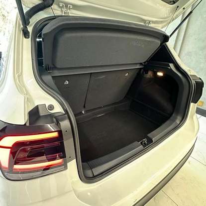 VOLKSWAGEN-T-CROSS-2024