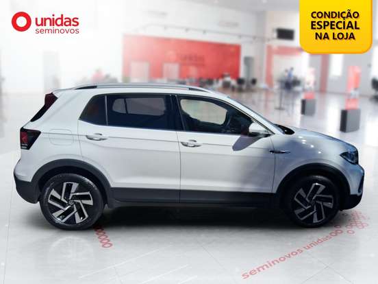 VOLKSWAGEN-T-CROSS-2025