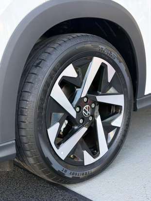 VOLKSWAGEN-TERA-1.0 170 TSI HIGH AUTOMÁTICO VOLKSWAGEN-TERA-2025