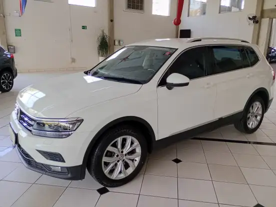 VOLKSWAGEN-TIGUAN-1.4 250 TSI TOTAL FLEX ALLSPACE COMFORTLINE TIPTRONIC VOLKSWAGEN-TIGUAN-2018