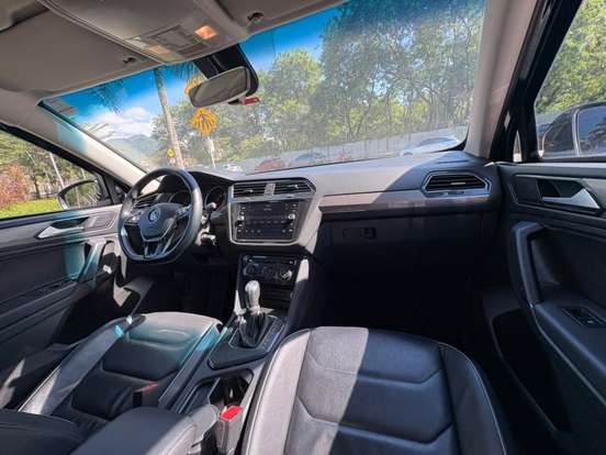 VOLKSWAGEN-TIGUAN-1.4 250 TSI TOTAL FLEX ALLSPACE COMFORTLINE TIPTRONIC VOLKSWAGEN-TIGUAN-2018