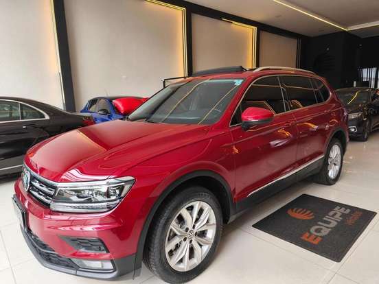VOLKSWAGEN-TIGUAN-1.4 250 TSI TOTAL FLEX ALLSPACE COMFORTLINE TIPTRONIC VOLKSWAGEN-TIGUAN-2018
