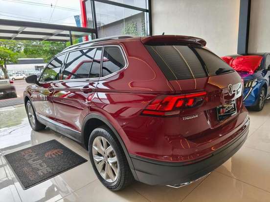 VOLKSWAGEN-TIGUAN-2018