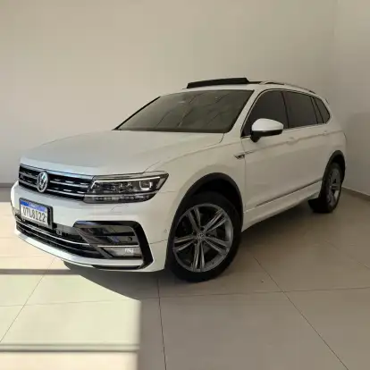VOLKSWAGEN-TIGUAN-2019