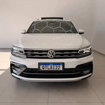 VOLKSWAGEN-TIGUAN-2019