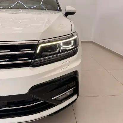 VOLKSWAGEN-TIGUAN-2019