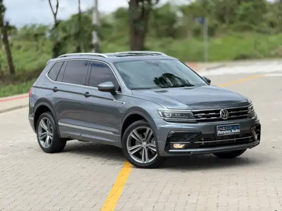 VOLKSWAGEN-TIGUAN-2020