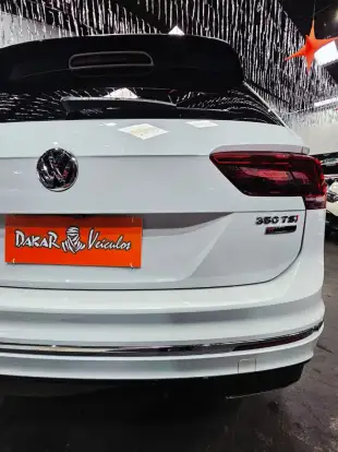 VOLKSWAGEN-TIGUAN-2020