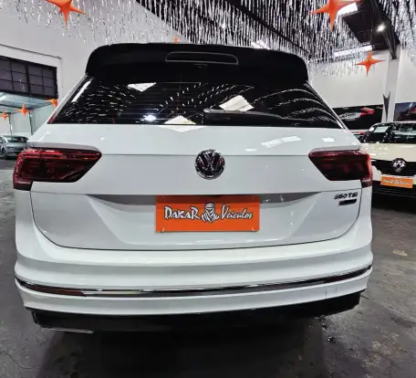 VOLKSWAGEN-TIGUAN-2020