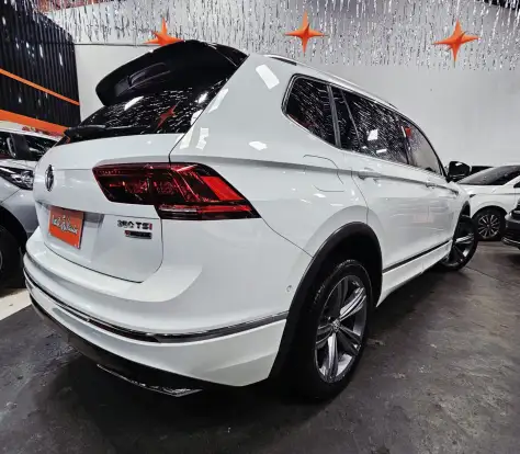 VOLKSWAGEN-TIGUAN-2020