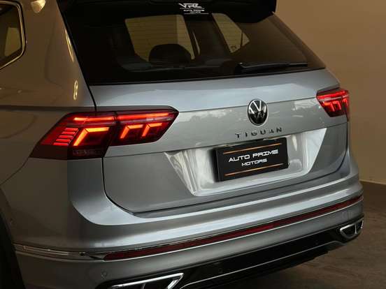 VOLKSWAGEN-TIGUAN-2.0 300 TSI GASOLINA ALLSPACE R-LINE AUTOMÁTICO VOLKSWAGEN-TIGUAN-2023
