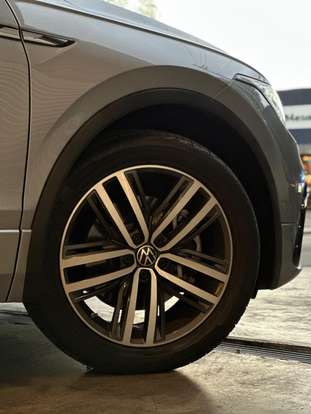 VOLKSWAGEN-TIGUAN-2.0 300 TSI GASOLINA ALLSPACE R-LINE AUTOMÁTICO VOLKSWAGEN-TIGUAN-2023