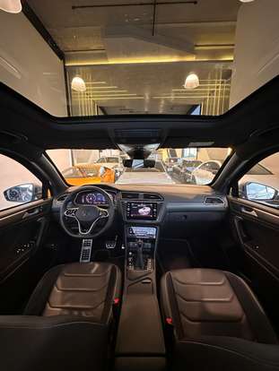 VOLKSWAGEN-TIGUAN-2023