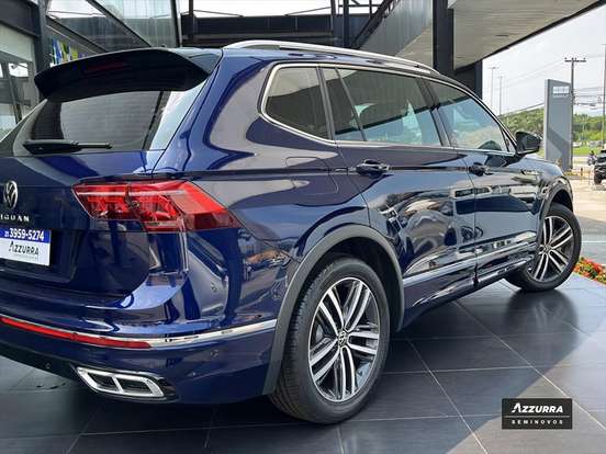 VOLKSWAGEN-TIGUAN-2.0 300 TSI GASOLINA ALLSPACE R-LINE AUTOMÁTICO VOLKSWAGEN-TIGUAN-2024
