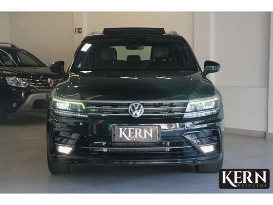 VOLKSWAGEN-TIGUAN-2019