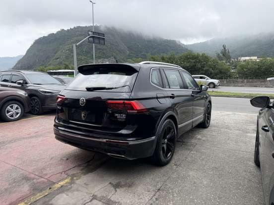 VOLKSWAGEN-TIGUAN-2.0 350 TSI GASOLINA ALLSPACE R-LINE 4MOTION DSG VOLKSWAGEN-TIGUAN-2018