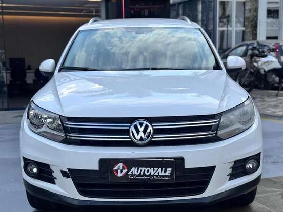 VOLKSWAGEN-TIGUAN-2.0 TSI 16V TURBO GASOLINA 4P TIPTRONIC VOLKSWAGEN-TIGUAN-2015