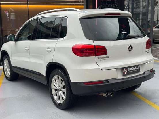 VOLKSWAGEN-TIGUAN-2.0 TSI 16V TURBO GASOLINA 4P TIPTRONIC VOLKSWAGEN-TIGUAN-2015