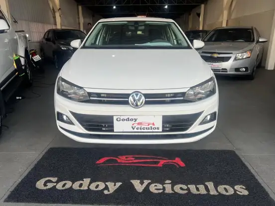 VOLKSWAGEN-VIRTUS-2018