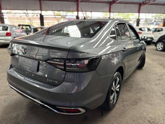 VOLKSWAGEN-VIRTUS-2023
