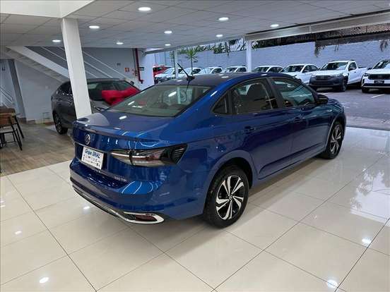 VOLKSWAGEN-VIRTUS-2024