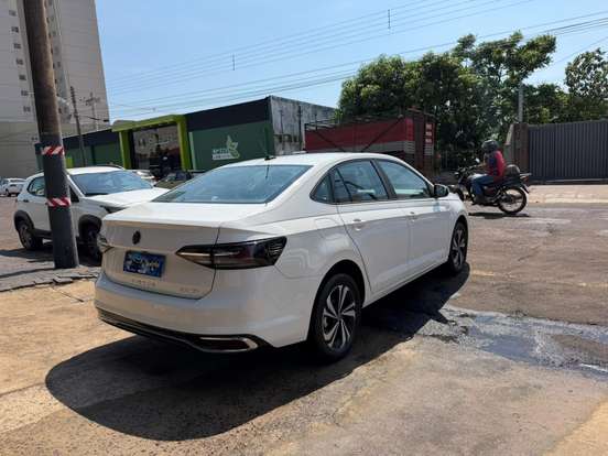 VOLKSWAGEN-VIRTUS-1.0 200 TSI COMFORTLINE AUTOMÁTICO VOLKSWAGEN-VIRTUS-2024
