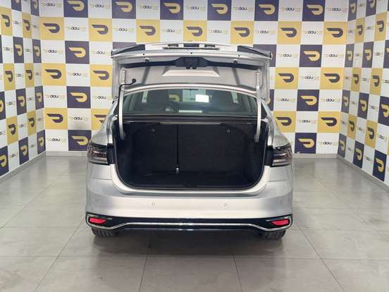 VOLKSWAGEN-VIRTUS-1.0 200 TSI COMFORTLINE AUTOMÁTICO VOLKSWAGEN-VIRTUS-2025
